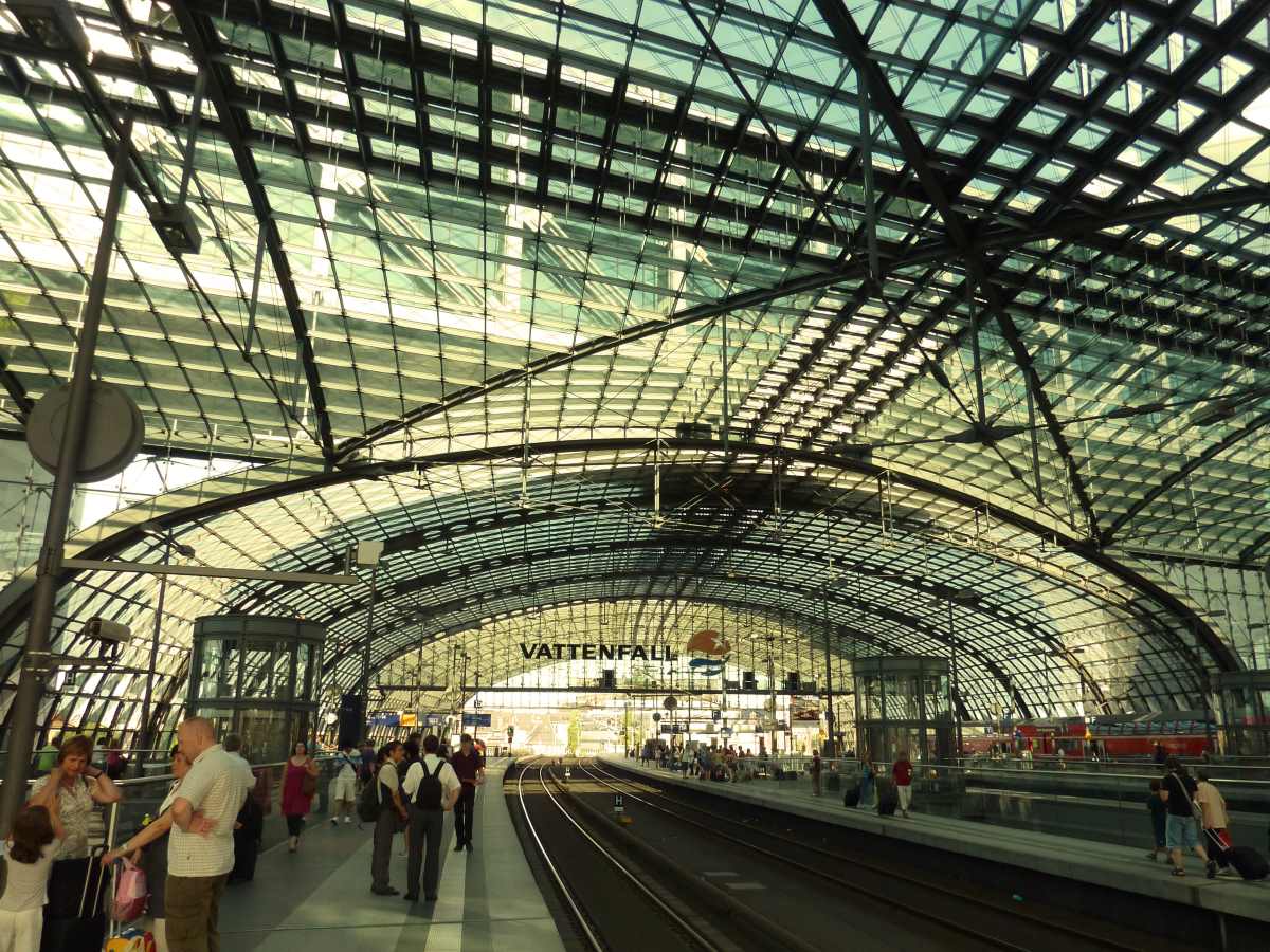 Train stations in Germany - Hendrik Wintjen